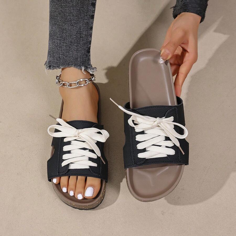 Sandalias de suela gruesa con cordones para mujer, chancletas estilo bohemio en color negro, zapatos planos casuales para playa y vacaciones de verano