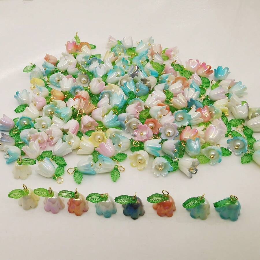 10 pièces de perles en céramique-like de muguet de couleurs mélangées, convenant pour la réalisation de colliers DIY
