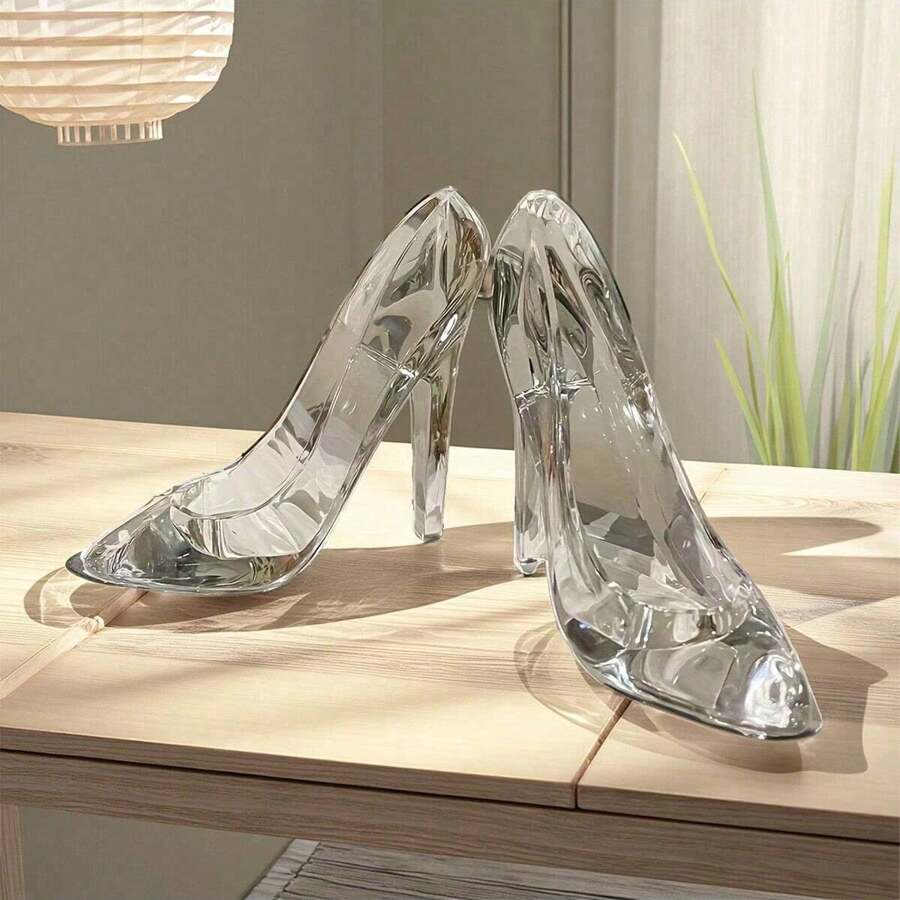 1PC Exquisite Crystal High Heels Decorative Ornaments, Transparent Acrylic Material Living Room Kitchen Room Decorative Ornaments Highly Attractive Crystal High Heels, Suitable For Weddings, Parties, And Women's Gifts