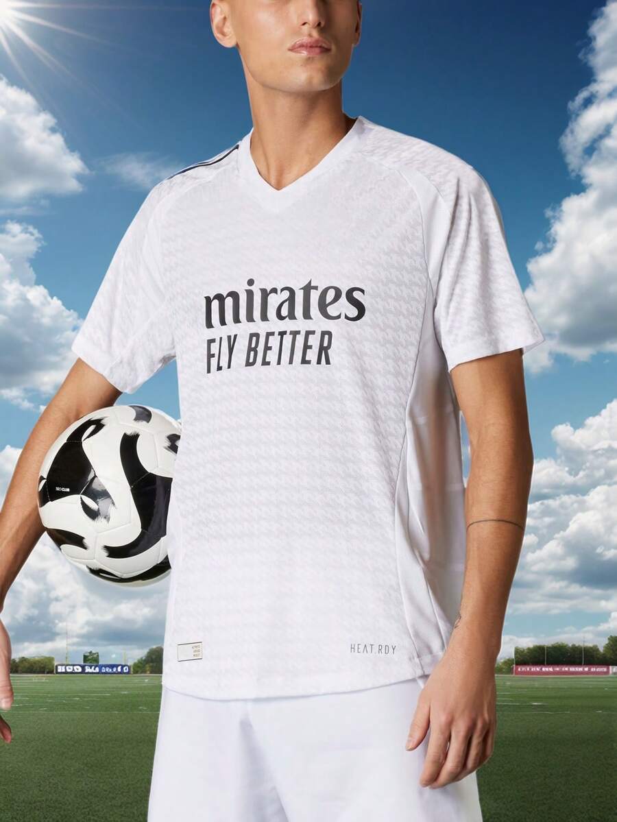 Real Madrid blanco 2024 Jersey con pantalones cortos Equipo de fútbol