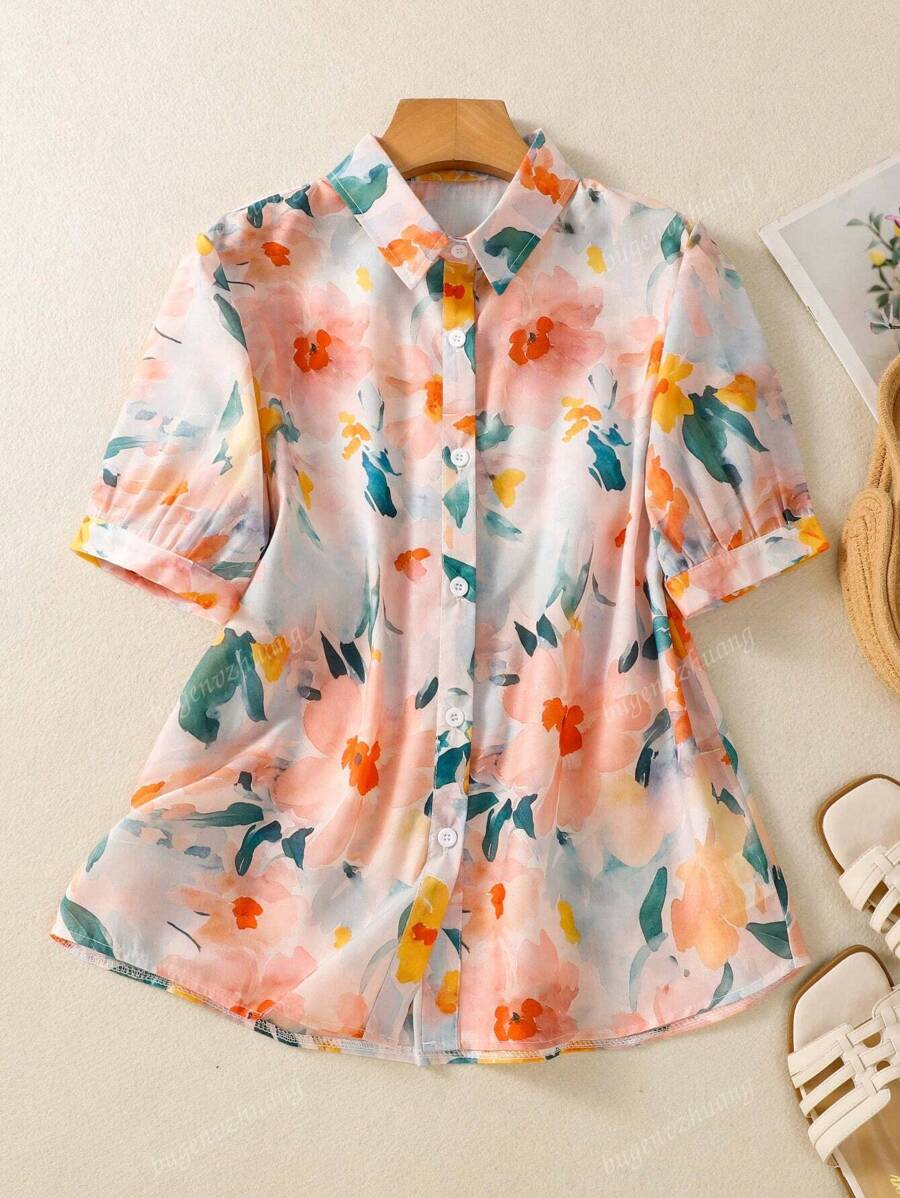 Women's All-Over Floral Print Button-Front Shirt - Short Sleeve Collared Blouse For Date Nights/Parties/Travel, Spring-Summer Wardrobe Essential With Versatile Styling