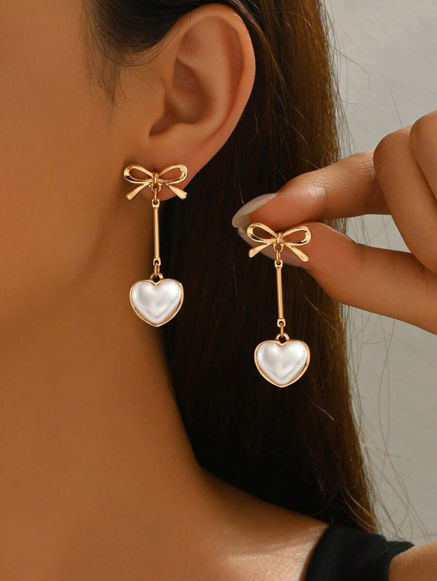 1 Pair New Elegant Women's Earrings, Fashion Golden Geometric Heart Faux Pearl Bow Pendant Mixed Design Earrings, Suitable For Daily, Festivals, All Seasons, High-End Gift