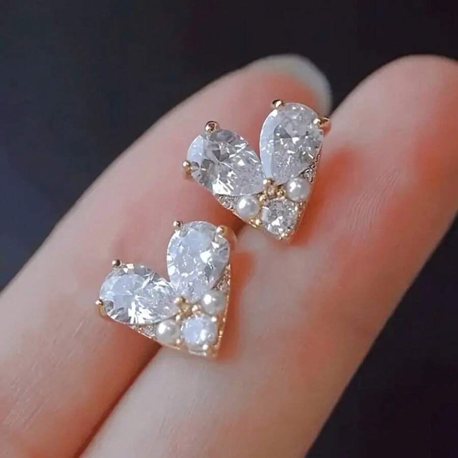 New Elegant Fashion Love Heart Earrings Simple Versatile Shiny Pearl And Diamond Earrings