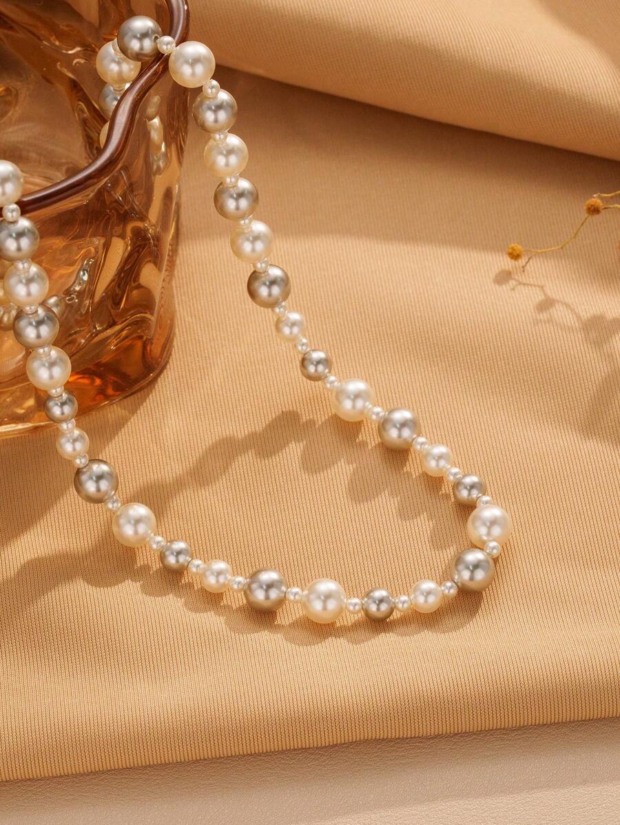 Colar elegante de pérolas e conchas – gargantilha com contas cinza e brancas para mulheres, joia de verão com inspiração vintage, ideia de presente minimalista e luxuoso