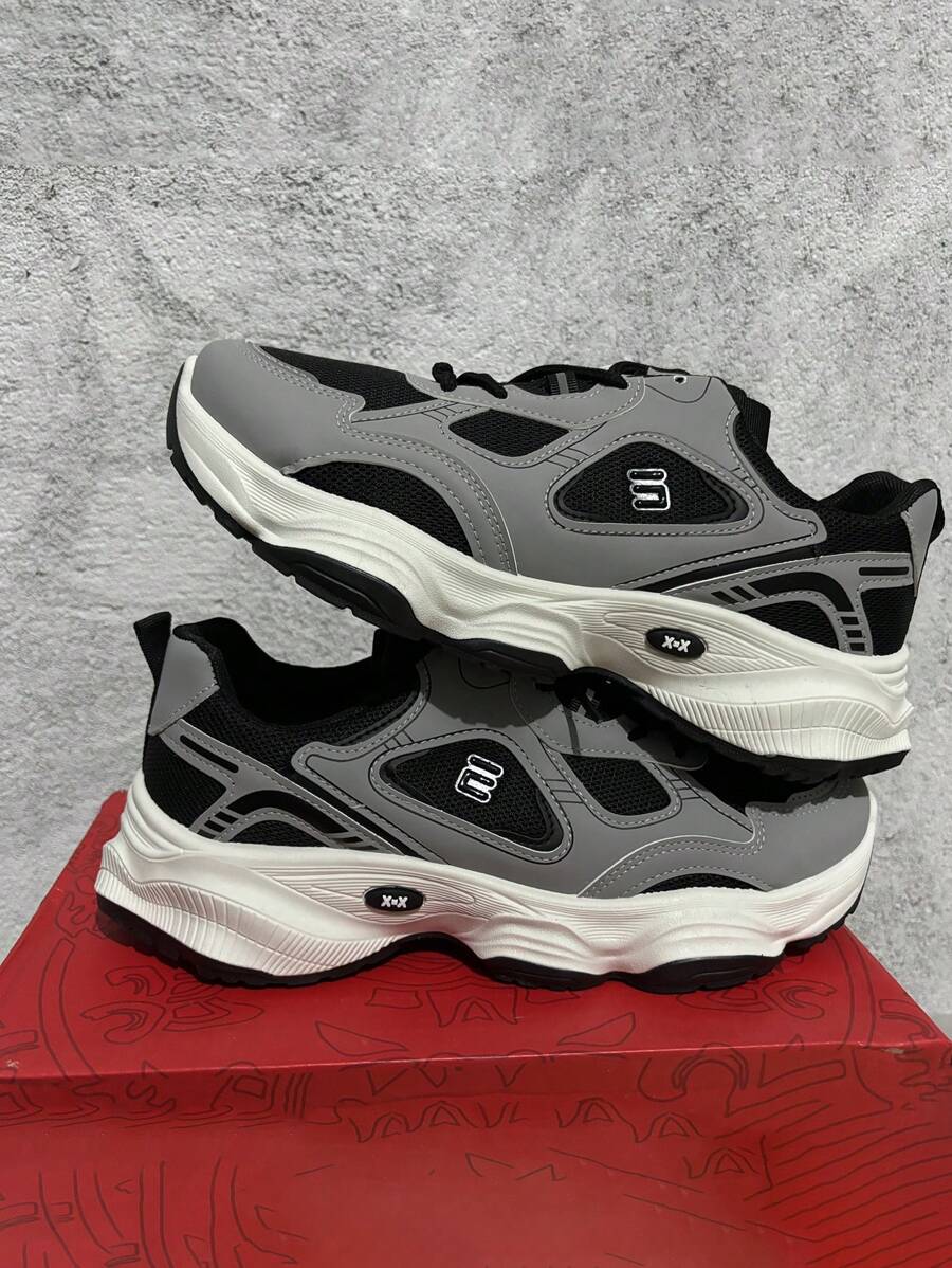 2 estilos de zapatos de verano versátiles y cómodos para hombres, zapatos de elevación de suela gruesa y transpirables de parte superior baja, tenis casuales de moda con patrones aleatorios