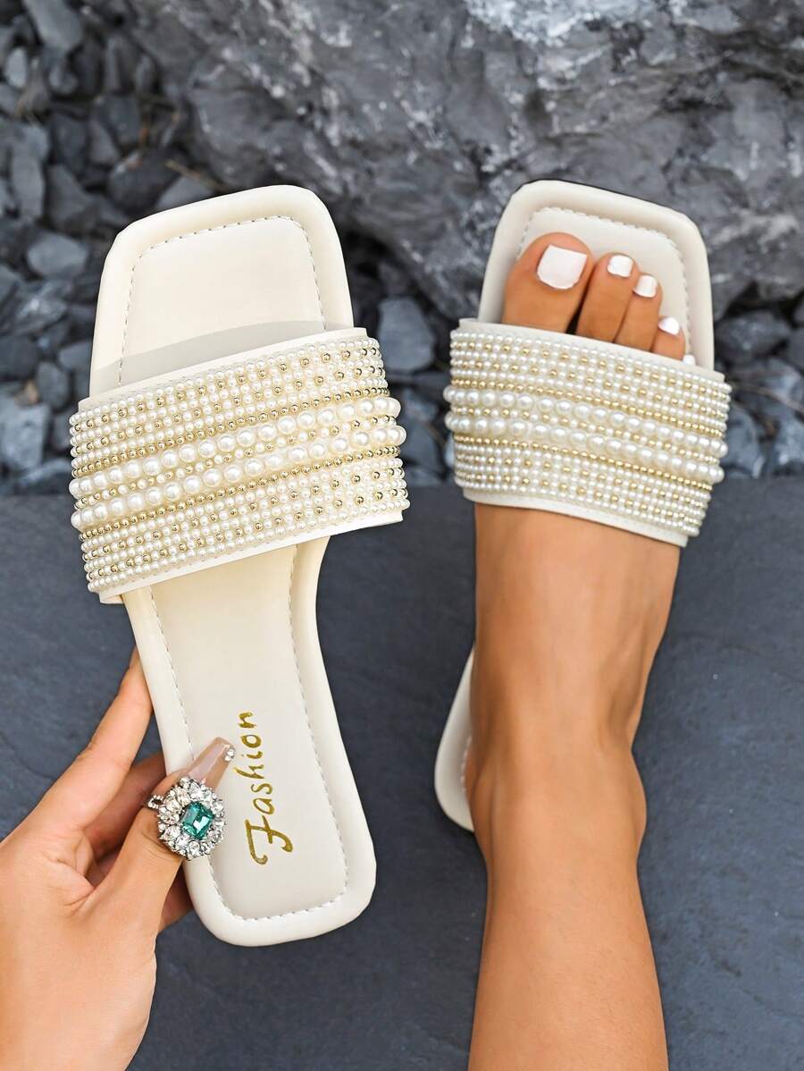 Sandalias planas de moda con decoración de perlas sintéticas para mujer