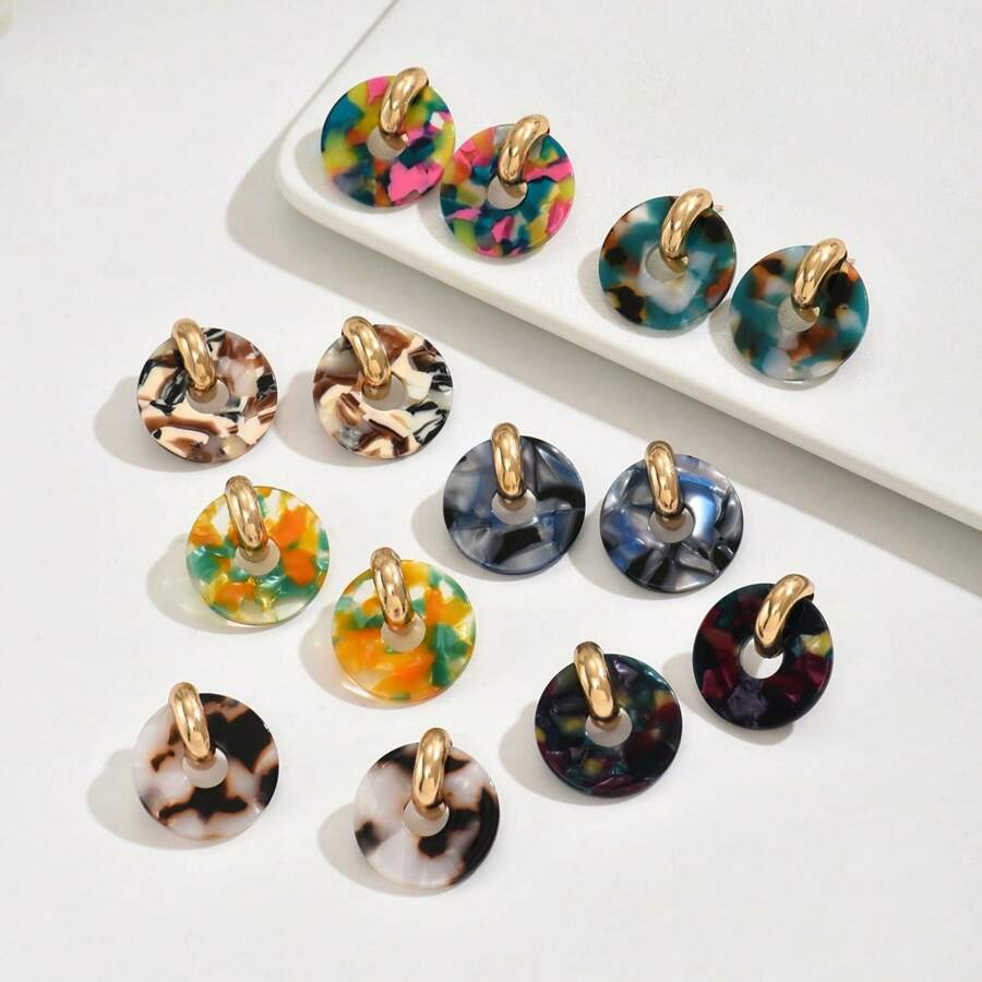 Fashionable Multi-Color Circular Acrylic Stud Earrings, Suitable For Women As Gift, Party Or Daily Wear