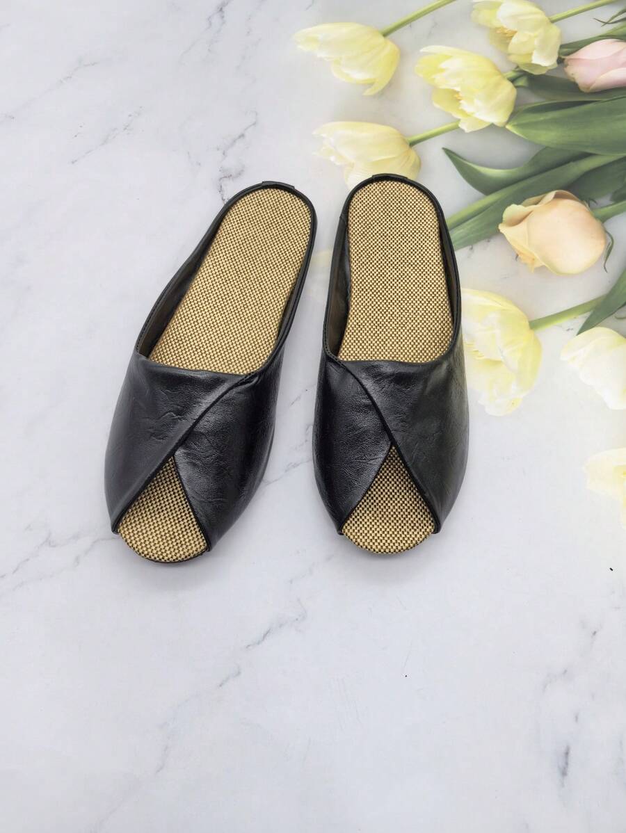 Teenage Fashion Slippers, Comfortable Walk-Able Slippers For Youths, Open Toe Design For Breathability, Ideal Indoor/Outdoor Shoes For Summer, Easy Slip-On, All-Day Comfort