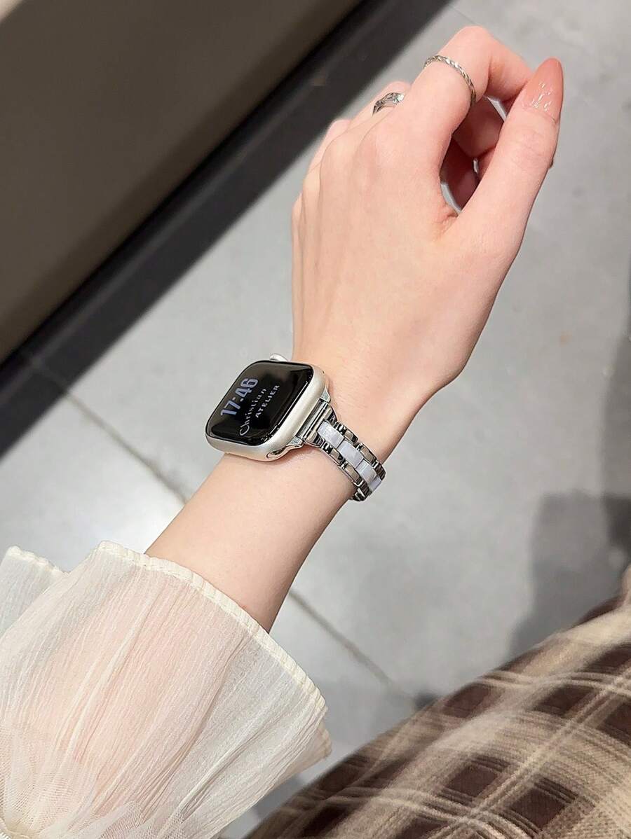 1 pièce Bracelet de montre en acier inoxydable fin et argent avec sangle en résine, compatible avec les séries Apple Watch 10, 9, 8, 7, SE, 6, 5, 4, 3, 2, 1. Bracelet de montre en métal élégant et à la mode pour femmes, compatible avec les bracelets de montre de 45 mm, 41 mm, 40 mm, 44 mm, 38 mm, 42 mm, 46 mm, Ultra2 49 mm. Bracelet de montre intelligent compatible avec les bracelets Apple Watch, accessoires de bracelet de montre, bracelet de montre compatible avec Apple Watch, bracelet pour montre intelligente