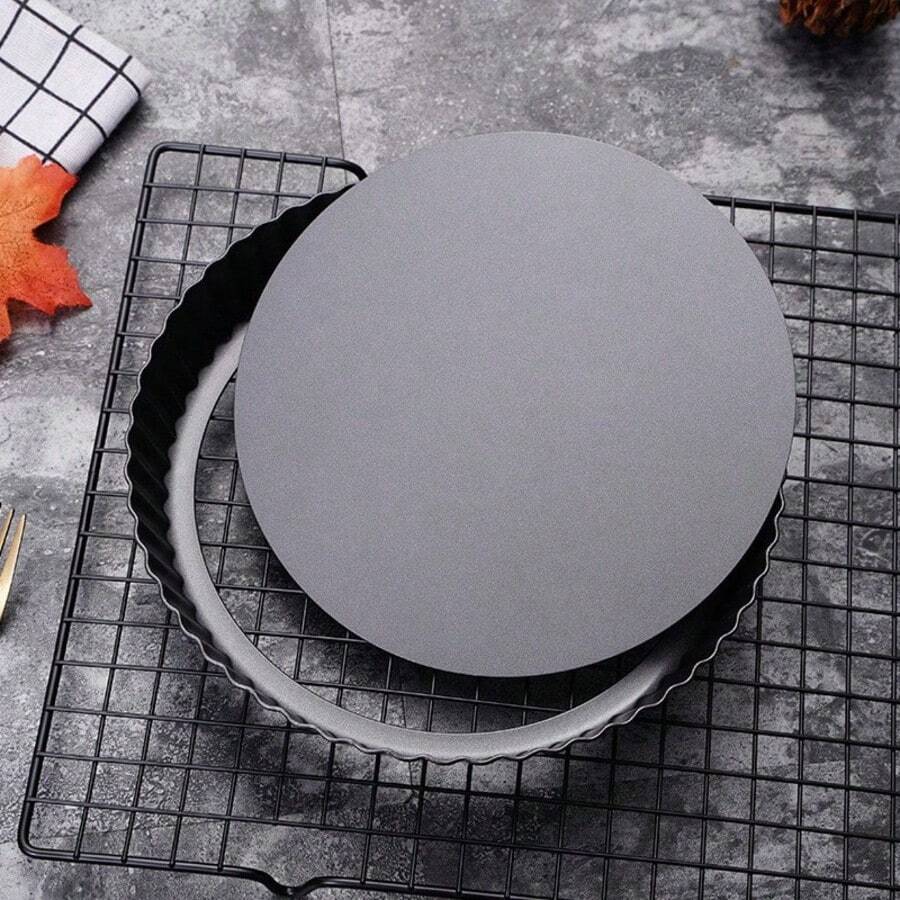 1/2 Pieces Non-Stick Pie Pan, Tartlet Pan With Removable Bottom, 9-Inch Cake Mold Pizza Cake Dessert Baking Mold, Easy Release Circular Chrysanthemum Pie Pan, Reusable Carbon Steel Mille-Feuille Pan, Oven Baking Durable Kitchen Tool