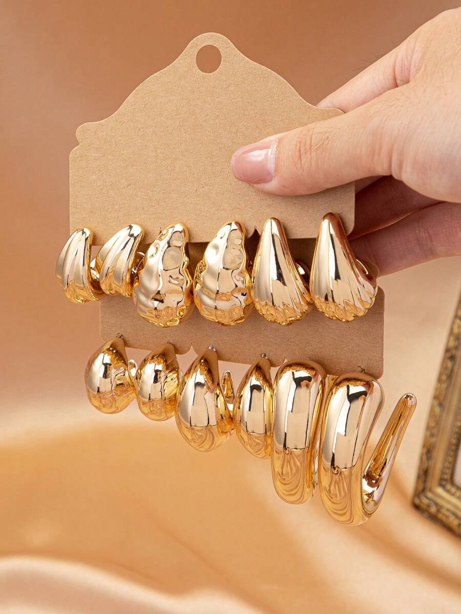 Set de 6 pares de aretes de aro grandes de color dorado con forma de gota de agua, diseño clásico y minimalista para mujeres