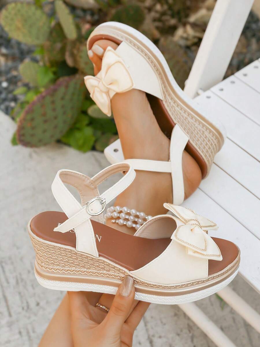 Women's Round Toe Strap Butterfly Buckle Casual/Outdoor/Party Platform Wedge Sandals
