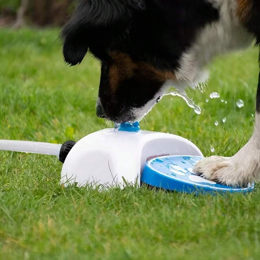 1pc New Design Pet Outdoor Foot Pedal Automatic Water Dispenser, Outdoor Dog Playing Foot Operated Water Sprinkler