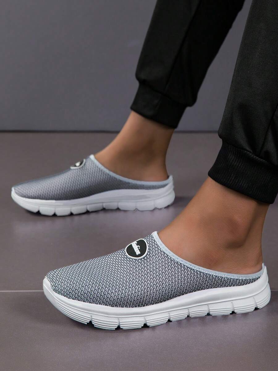 Plus Size Men's Casual Slip-On Shoes, Hollow Mesh Flat Surface, Spring/Summer New Arrival