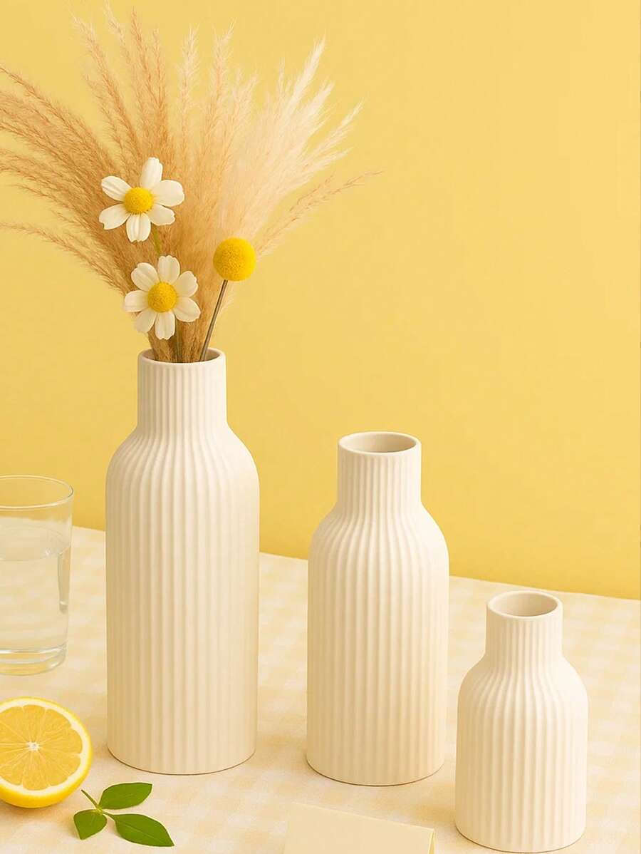Jarrón decorativo blanco acanalado moderno - Tamaño corto, mediano o alto, Accesorio minimalista de mesa o piso para sala de estar, dormitorio, entrada, regalo de graduación o decoración de verano