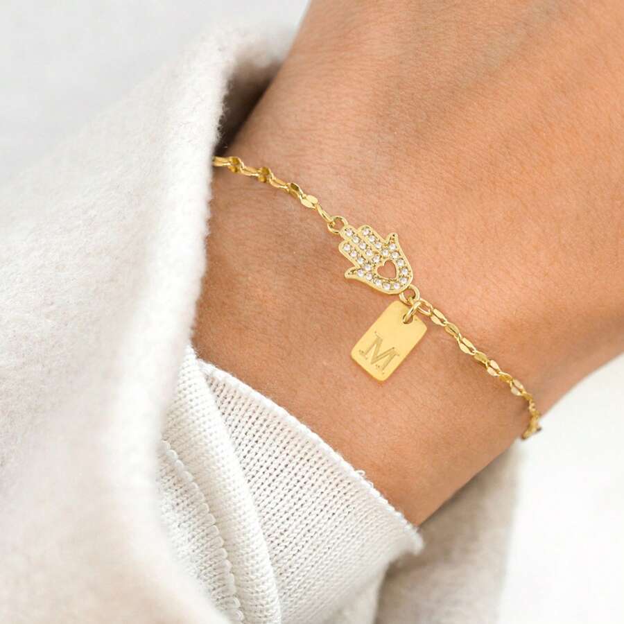 1 pieza Nuevo brazalete de cadena de labios de acero inoxidable dorado con inicial rectangular hueca, con zirconia pavé en forma de corazón, de moda para mujer