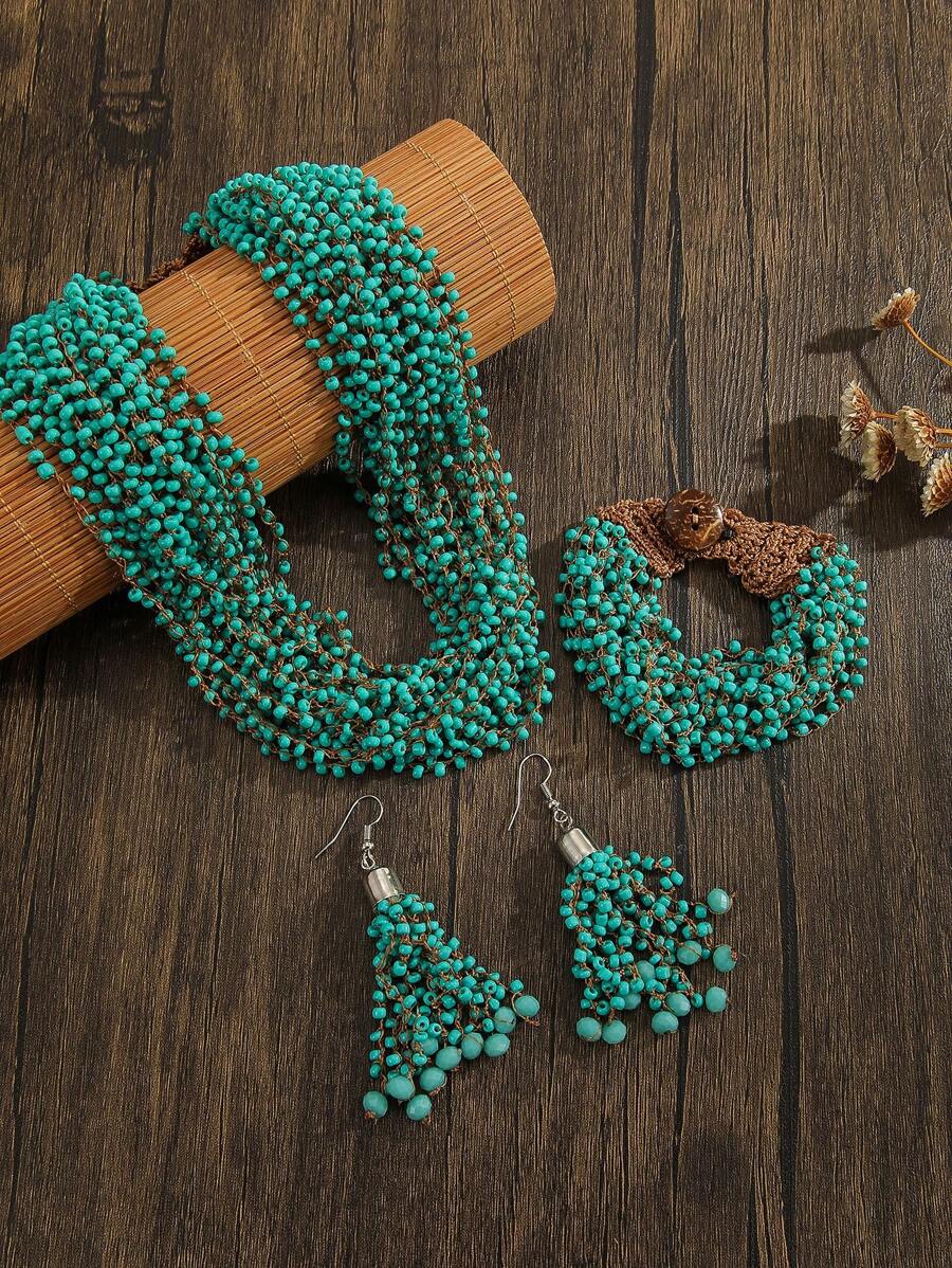 Conjunto de Joias Feitas à Mão de Crochê e Contas, Conjunto de Joias com Estilo Boêmio, Conjunto de Pulseira, Colar e Brinco em Vermelho, Branco e Verde Sólidos, 3 Peças, Novo Lançamento de Verão 2025, Versátil para Uso Diário e Férias em Todas as Estações, Acessórios da Moda, Presente Ideal