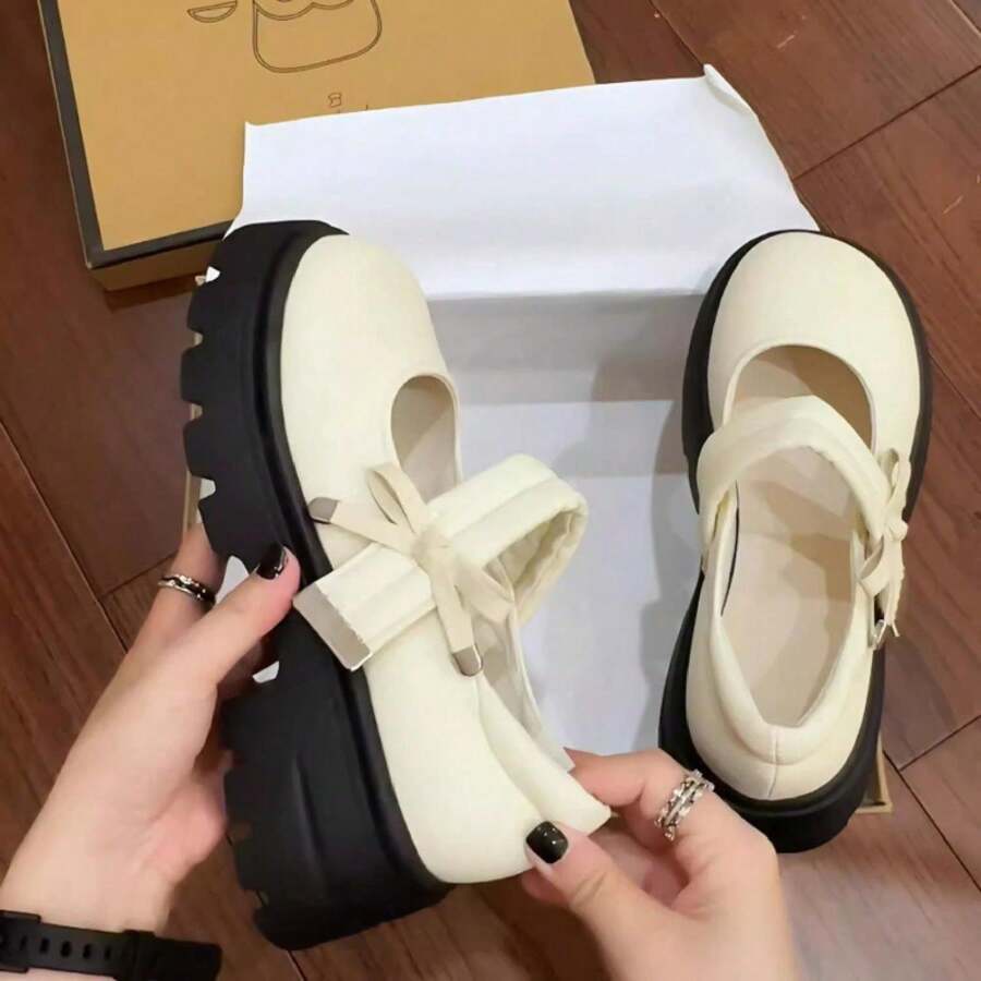 Scarpe Mary Jane in pelle con suola spessa, nuovi arrivi donna 2025, testa rotonda retrò francese con nastro, scarpe singole JK con gonna