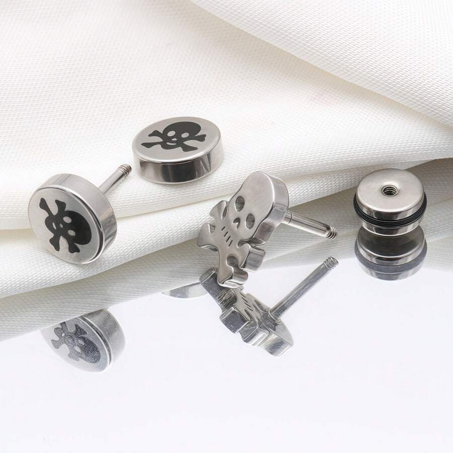 Stainless Steel Pirate Cake - Shaped Earrings With An Exaggerated Barbell Design And A Leather Ring For An Extra Eye - Catching Effect! Wearing Them Alone In Daily Life Gives A Rebellious And Artistic Vibe, While Wearing Multiple Pairs Together Instantly Makes You The Focus Of The Party.