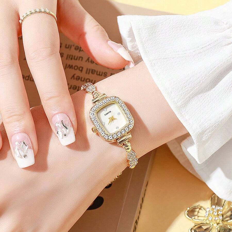 1 pièce Nouvelle petite montre carrée pour filles, montre à quartz au tempérament pour femmes, montre bracelet pour collégiens et lycéens