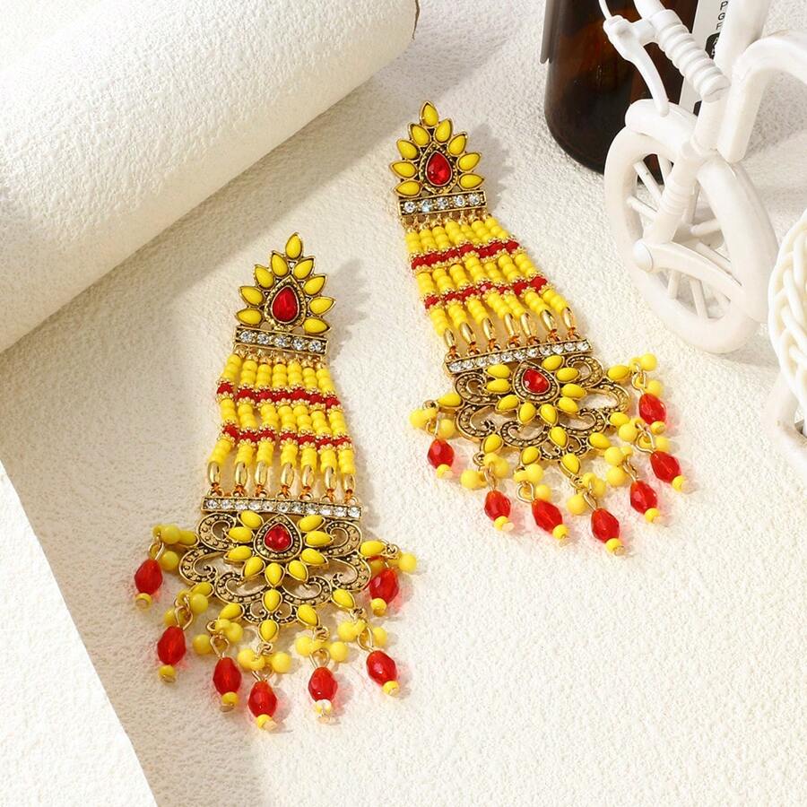 FANYINAN 1 par de brincos de liga de zinco retrô com contas amarelas coloridas, diamantes pegajosos e formato geométrico de gota d'água. Brincos femininos modernos, adequados para uso diário, férias, feriados, presentes, festas, banquetes e casamentos.
