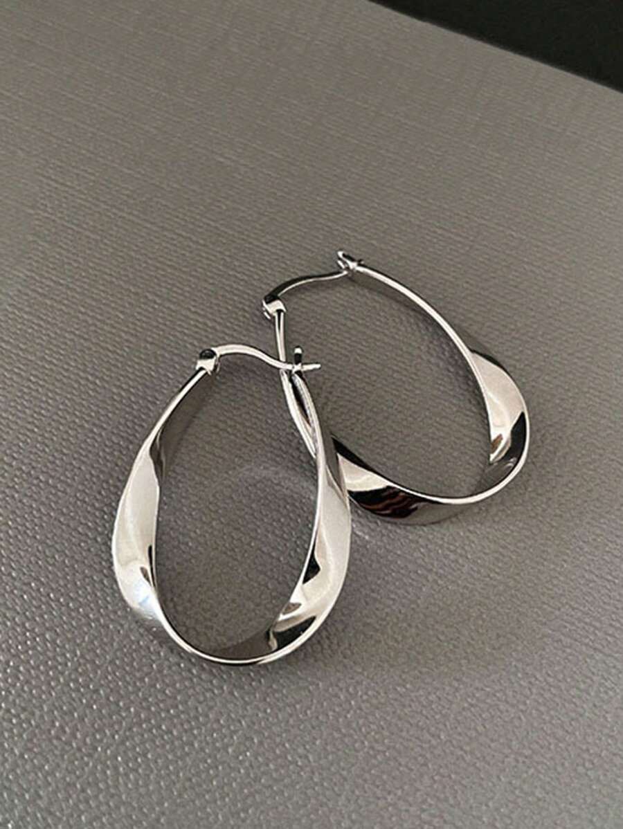 1 paire de boucles d'oreilles géométriques ovales asymétriques Moebius à la mode, boucles d'oreilles délicates minimalistes élégantes de luxe haut de gamme pour les dames pour le quotidien, les fêtes, les rendez-vous, le plein air