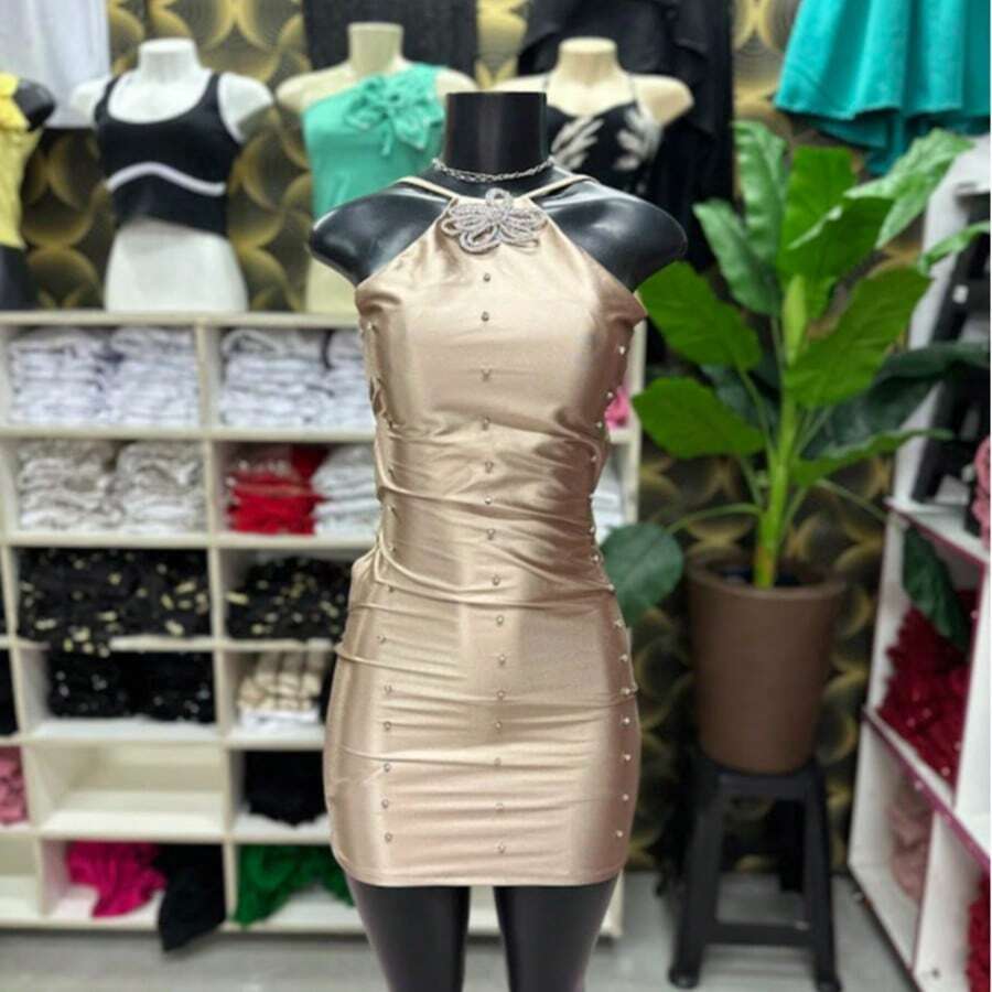 Vestido Bege Brilhante Festa.