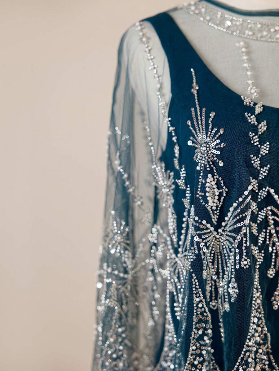 Nuovo abito da sera elegante con strascico a sirena, senza maniche, con scialle in pizzo, come regalo