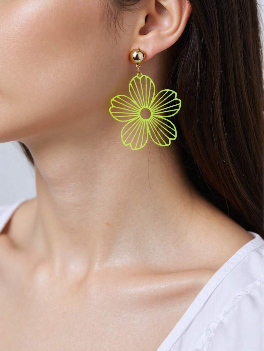 Pendientes con flor hueca de color amarillo fluorescente para mujer, accesorio de vestido de playa de verano que brilla en la oscuridad, pendientes con colgante de estilo casual de calle