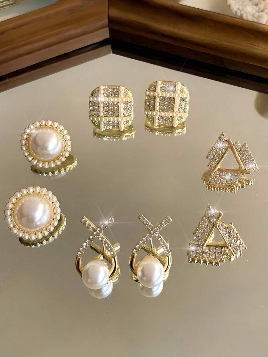 Set de 4 pares de pendientes de lujo con perlas falsas y cruces triangulares y cuadradas, aptos para uso diario y festividades de mujeres