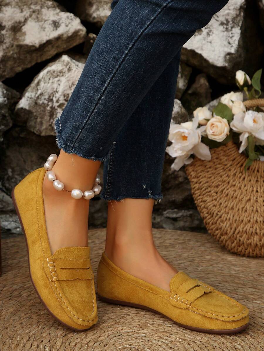 2025 Nouvelles Mocassins Femme Mode Plates à Bout Rond, Dessus en Laine de Mongol, Semelle Souple Légère et Antidérapante, Chaussures Plates Polyvalentes