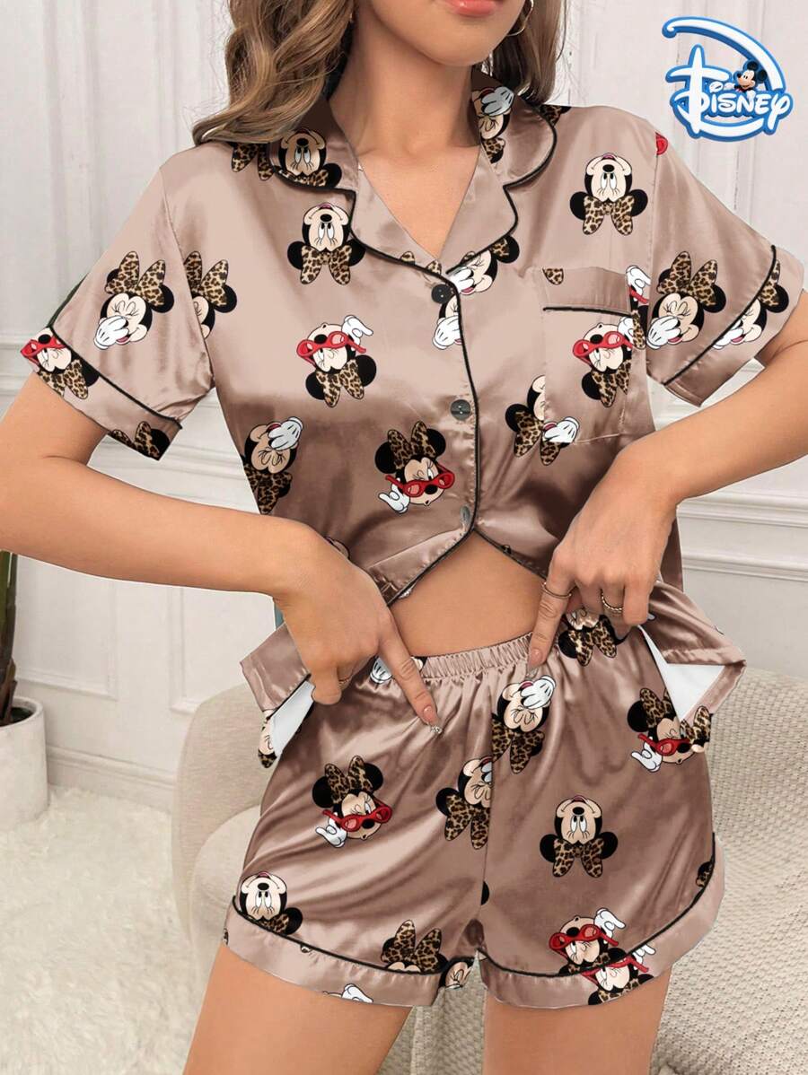 Disney Set de 2 piezas de pijama con top de manga corta y pantalón corto con bolsillos y estampado de personajes de dibujos animados de para mujer