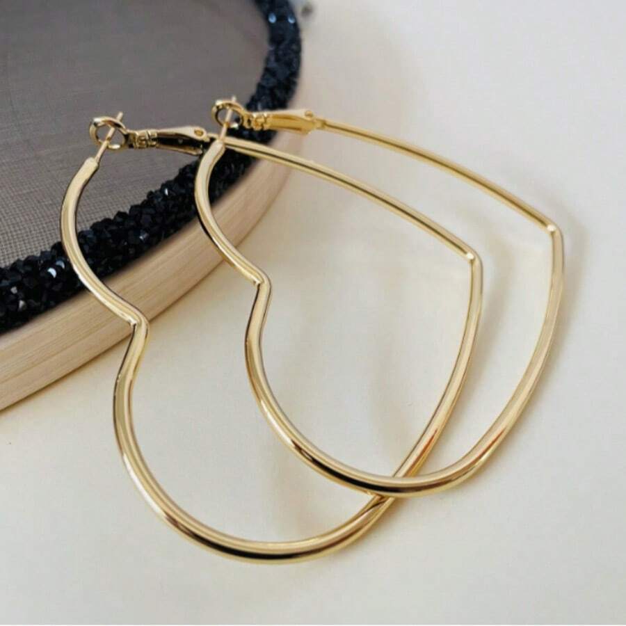 1 paire de boucles d'oreilles créoles géométriques en forme de cœur, convenant pour le port quotidien des femmes