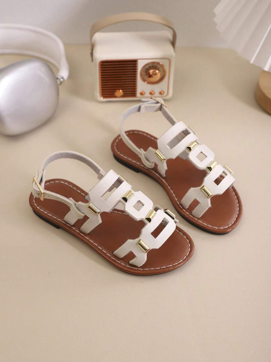 Girls' Outdoor Sandals Summer New Round Toe Hollow Out Rhinestone Sticker Anti Slip Fashionable And Elegant Children's Flat Beach Sandals