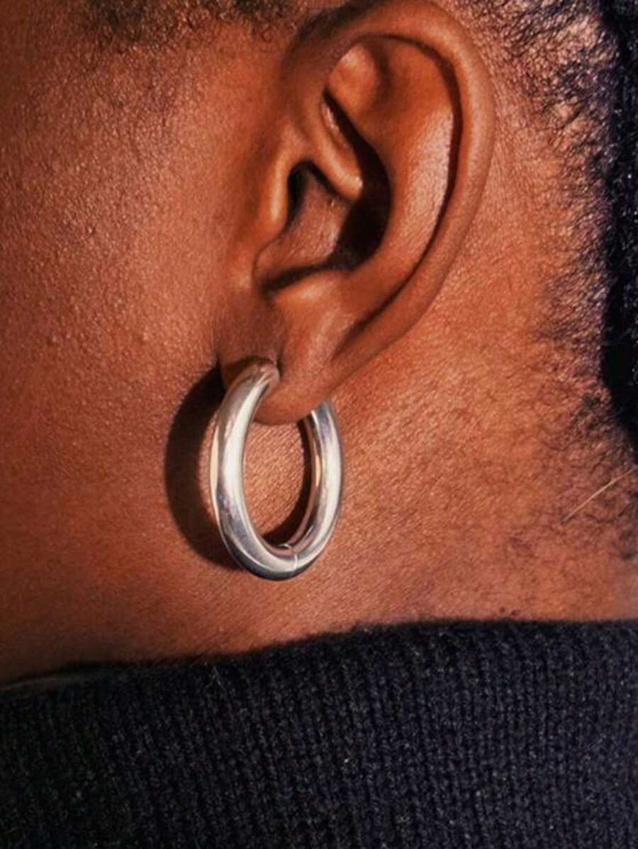 1 Pair Women's Luxurious High-Quality Hoop Earrings, Large Circle Stainless Steel Metal Classical Exaggerated Party Queen Fashion Ear Jewelry