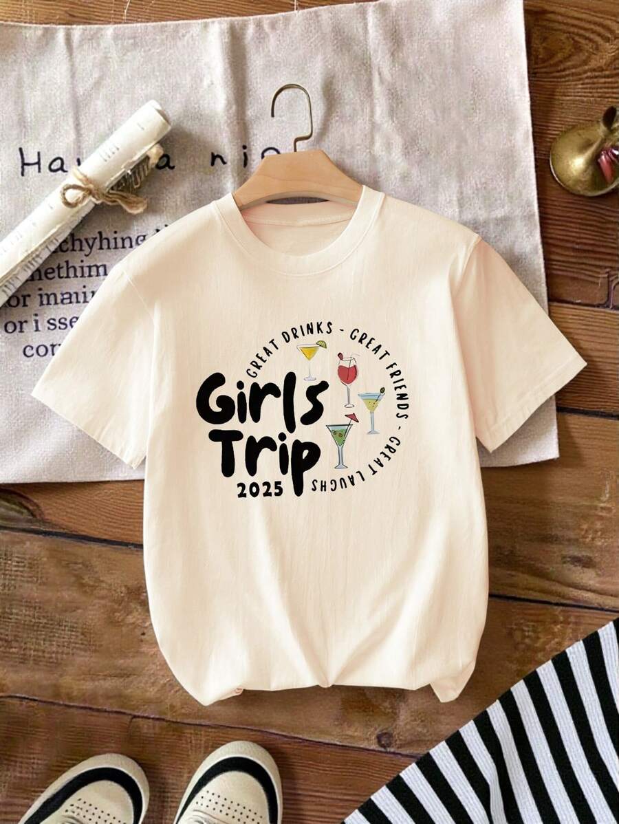 1 pieza Camiseta de manga corta casual y linda con estampado en inglés "Travel Girl" de talla grande para uso en casa