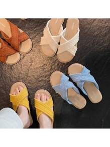 60077-2 Zapatillas blancas