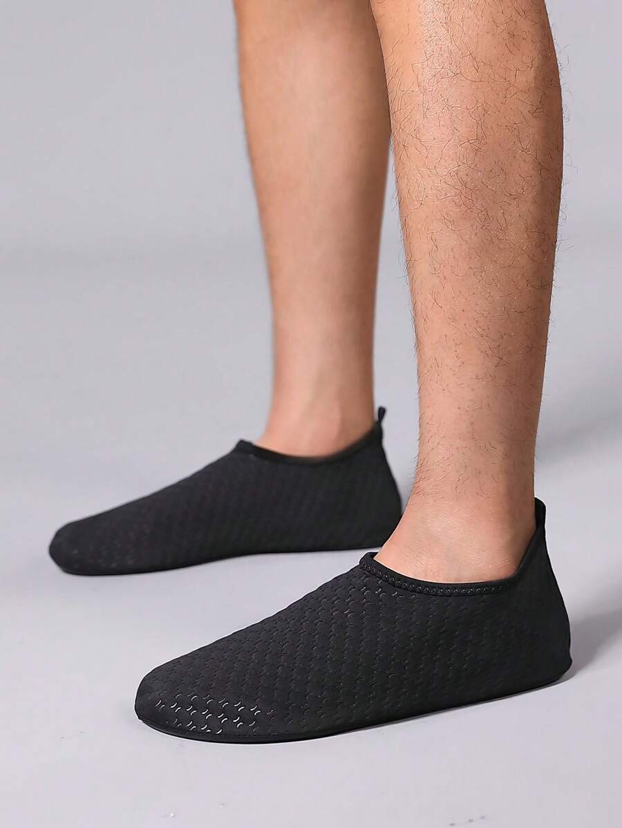 Men's Black Water Shoes Lightweight Breathable Swim Surf Fishing Beach Hiking Non-Slip Sports Shoes