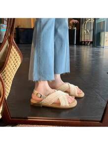 60077-3 Sandalias blancas