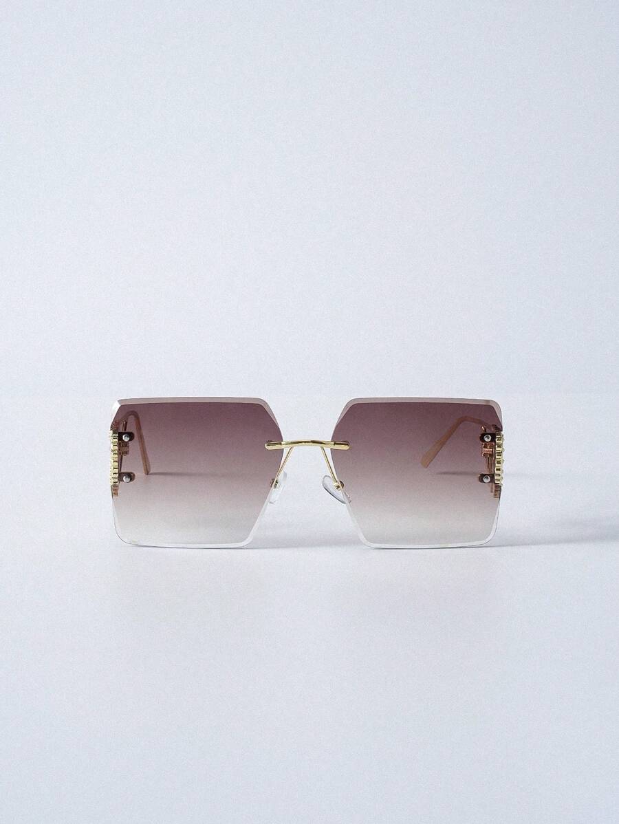 1 pièce carrées mode sans cadre métallique avec détail en forme de cœur, style Y2K, élégantes pour les vacances. Accessoires de plage pour femmes. essentielles pour les tenues femmes automne-hiver, affaires décontractées, cadeaux pour la Saint-Valentin.