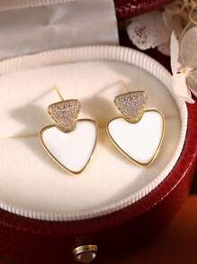 Gold-white