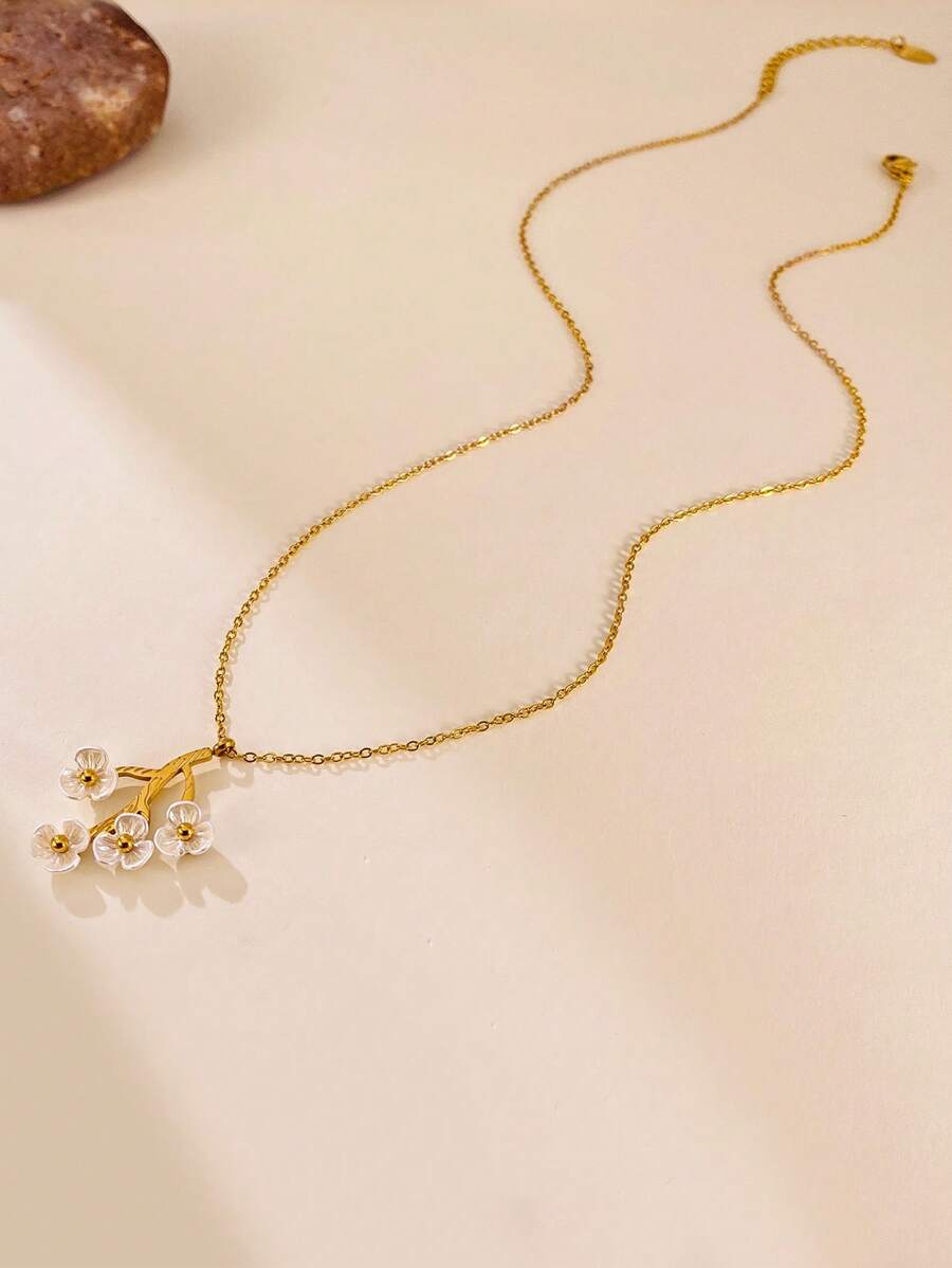 Eleganter pflanzenförmiger Resin Blumenanhänger Damenkette, vielseitiger Stil modische Halskette für Pendlerinnen, Party- und Festivalgeschenk, geeignet zum Tragen und Kombinieren zu verschiedenen Anlässen