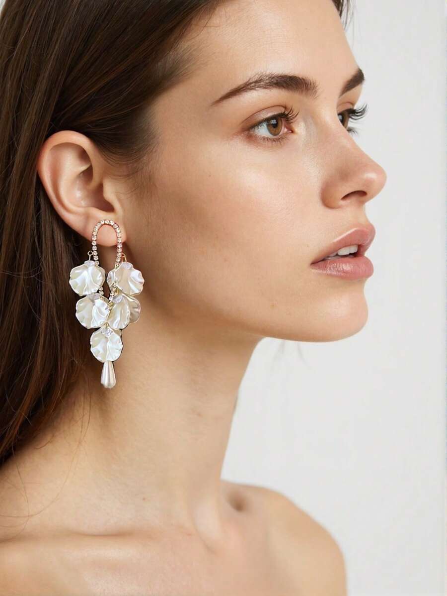 1 par de pendientes de aro exagerados para mujer con lazo de circonita incrustada, accesorios elegantes de mujer, de alta gama, para uso diario, un regalo