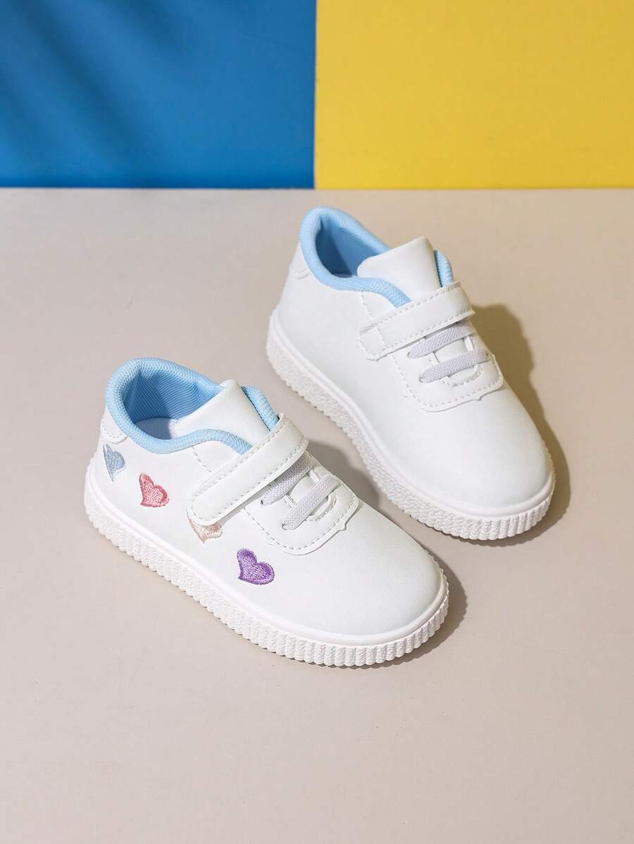 1 Pair Infant Fashionable Lightweight White Shoes, Children's Versatile Heart-Shaped Casual Soft-Sole Comfortable Sneakers