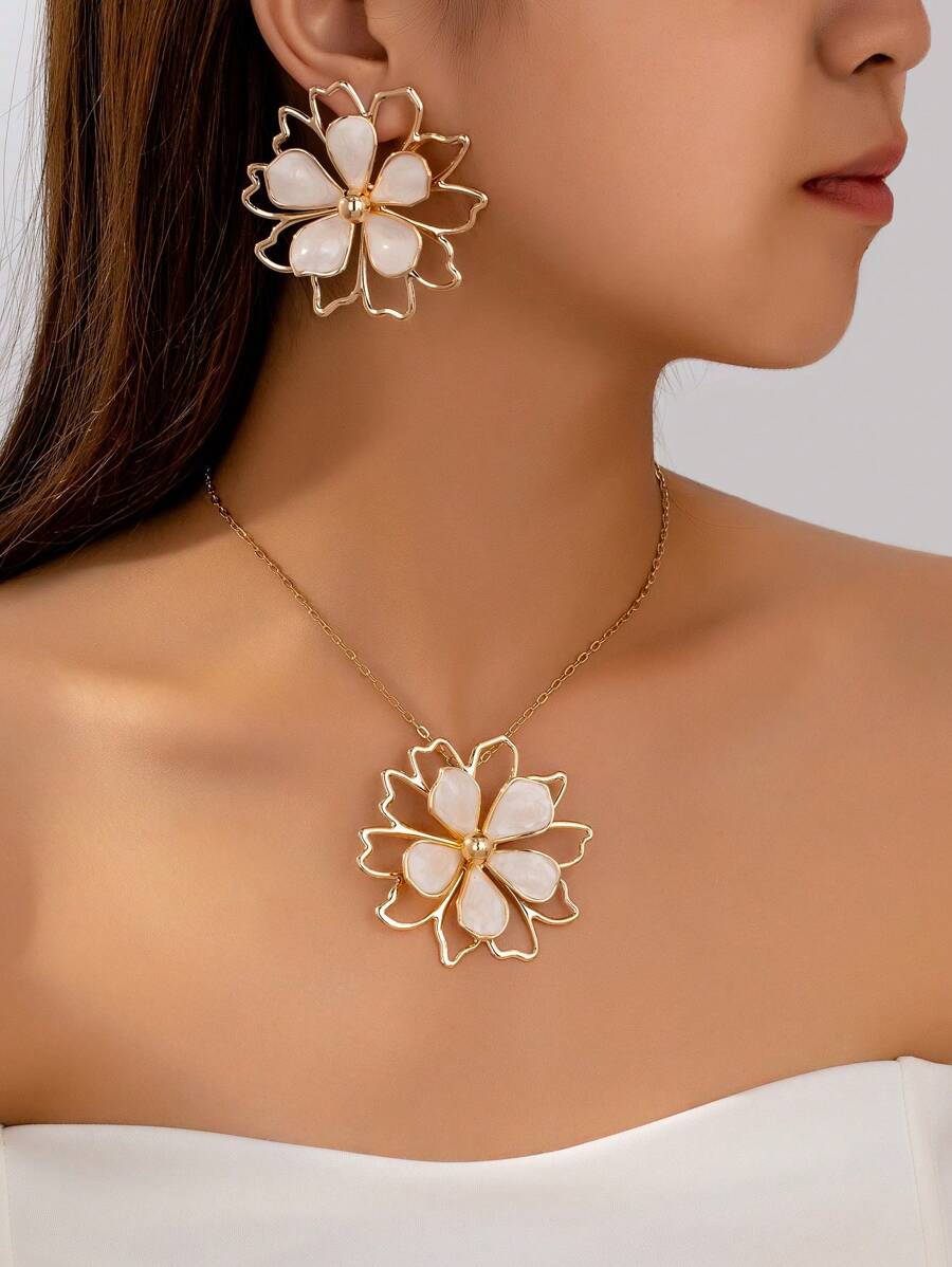 1 Set schöner, eleganter Blumen-Halskette und Ohrringe, modisches Blumen-Schmuckset für den täglichen Gebrauch, Urlaub