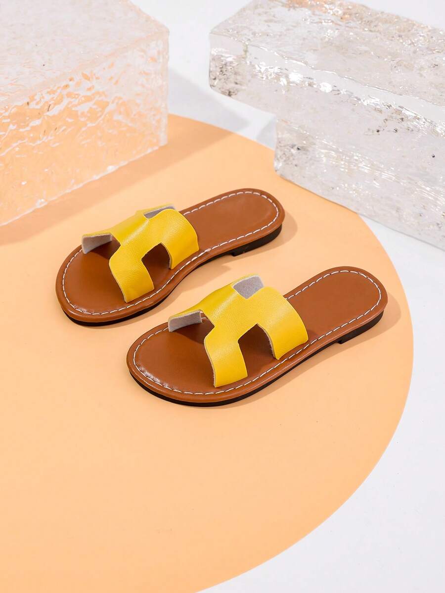 Um Par de Novas Chinelas de Verão para Crianças, Combinação de Cores, Chinelas para Crianças, Sandálias de Sola Macia de Moda para Meninas Pequenas no Verão, Sapatos de Princesa Casuais para Meninas, Sapatos de Praia Antiderrapantes, Adequados para Uso Interno e Externo, Adequados para Meninos Pequenos