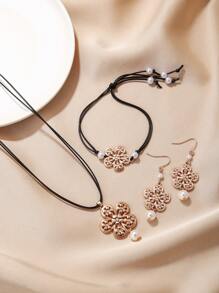 Diamond Flower Necklace Set