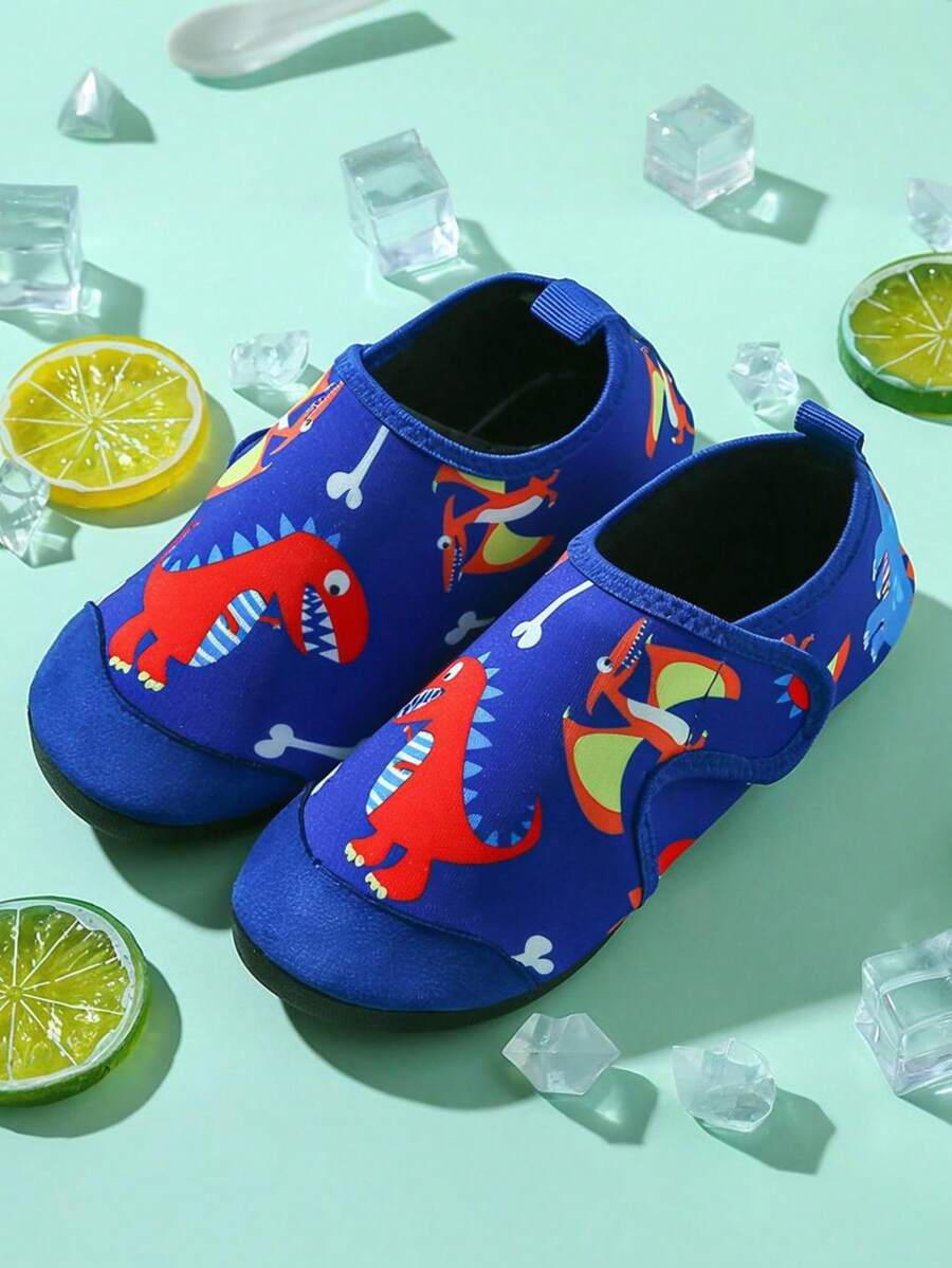 Un nuevo par de zapatos de verano suaves, cómodos, transpirables y de secado rápido para nadar/interior/playa/hotel, con estampado de dibujos animados, zapatos de moda para arroyos poco profundos