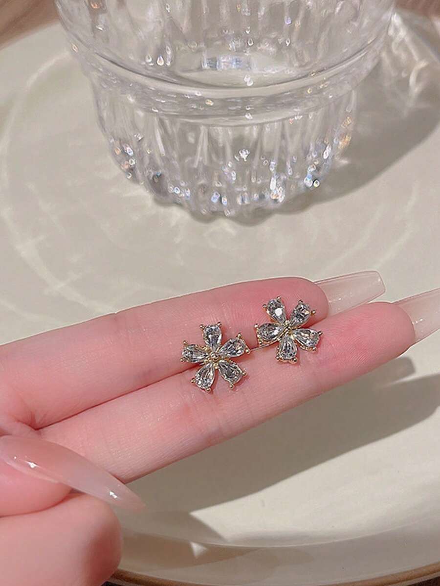 Exquisite Elegant Casual Cute Cherry Blossoms Earrings Flower Cubic Zirconia Earring For Woman Daily Vacation Music Festival Anniversary Gift Couple's Gift,Gift For Her