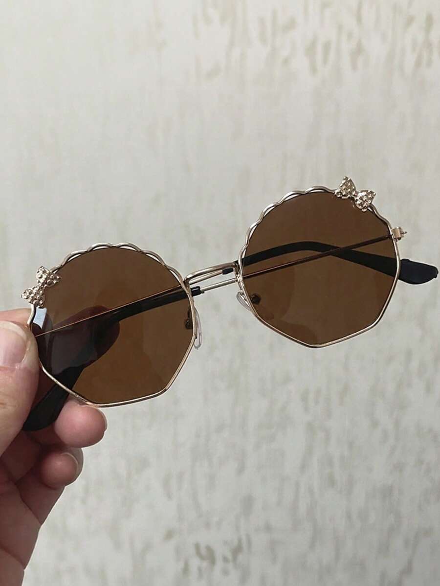1 par de gafas de sol unisex para niños con decoración de lazos, adecuadas para uso diario, vacaciones y accesorios de viaje